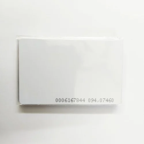 evolis-hightrust-plain-white-pvc-cards-500x500